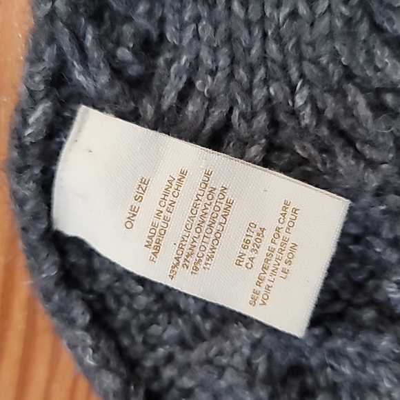 Free People Scarf. - Picture 6 of 6